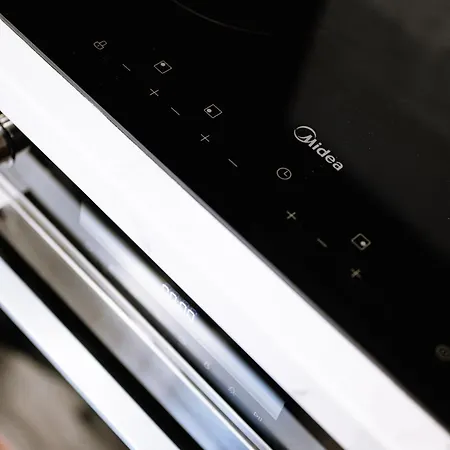 Anima Downtown * Kavála